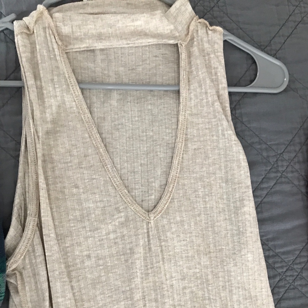 NWT cropped top